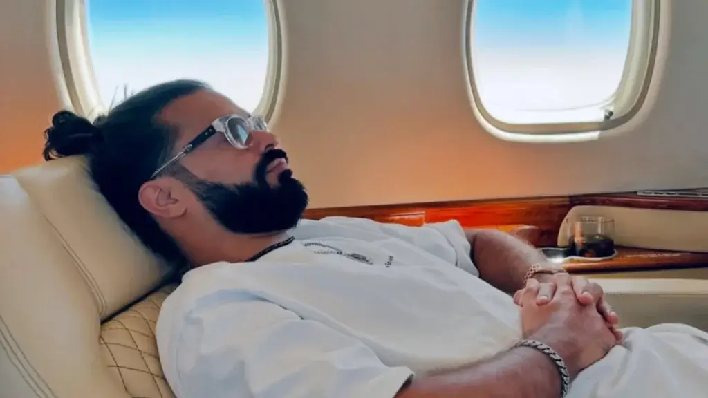 Roshtein Privatjet