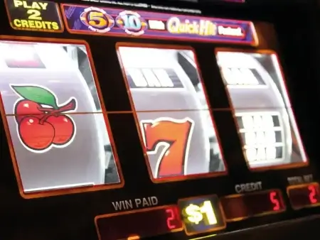 Wie funktionieren Spielautomaten? Slots einfach erklärt